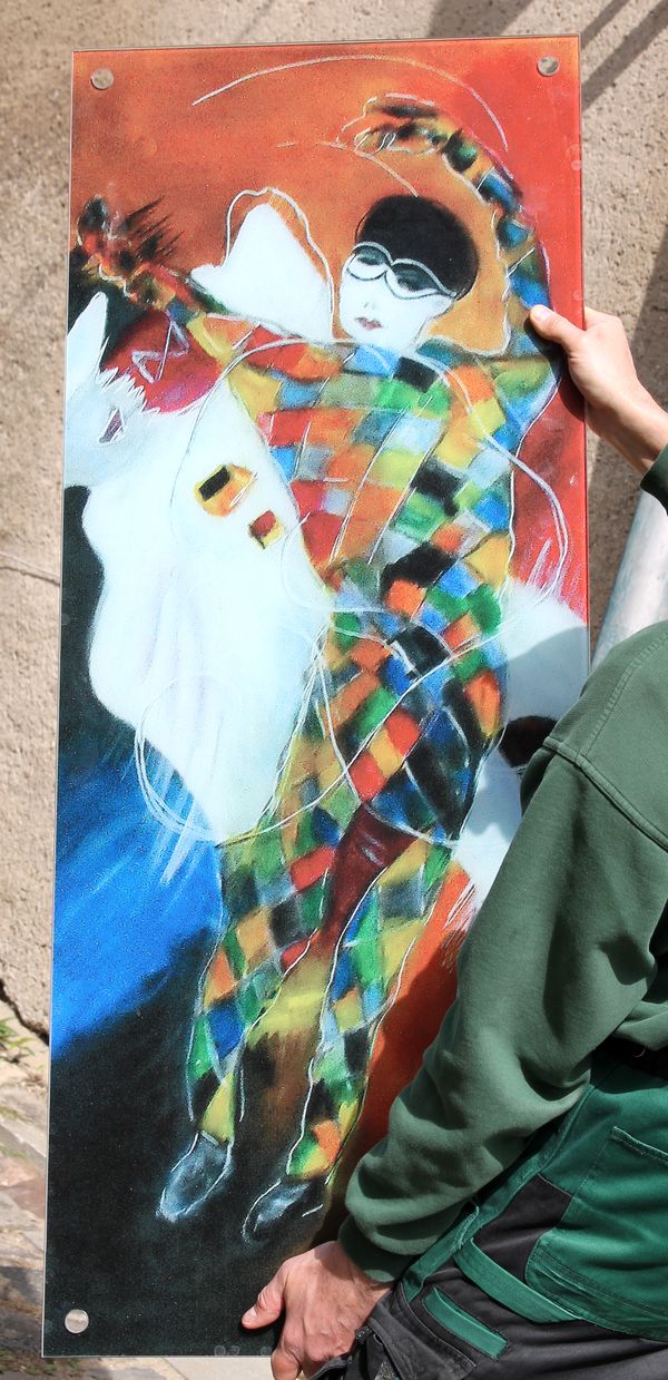 Wandbild aus Glas mit Digitaldruck eines Clown-Motivs
